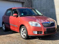Gebraucht Skoda Fabia 69 PS (50 kW) 2008 Rot Limousine