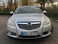 Gebraucht Opel Insignia 131 PS (96 kW) 2012 Grau Kombi