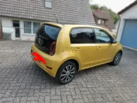 Gebraucht VW up! 65 PS (47 kW) 2017 Gold Kleinwagen