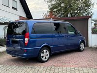 Gebraucht Mercedes Viano 224 PS (164 kW) 2012 Blau Van / Kleinbus