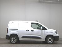 Gebraucht Opel Combo Edition 102 PS (75 kW) 2020 Jade weiss/arktis weiss Limousine