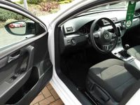 Gebraucht VW Passat Edition 140 PS (102 kW) 2014 Weiß Kombi