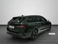 Neu Skoda Octavia RS 265 PS (194 kW) 2026 Grün Kombi