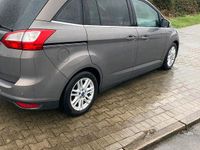 Gebraucht Ford Grand C-Max 140 PS (102 kW) 2013 Braun Van / Kleinbus