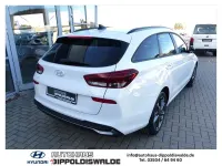 Neu Hyundai i30 Advantage 101 PS (74 kW) 2025 Weiß Kombi