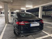 Gebraucht Jaguar XF Luxury 243 PS (178 kW) 2011 Schwarz Limousine