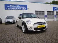 Używany Mini Cooper D 111 KM (81 kW) 2014 Biały Hatchback