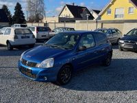 Gebraucht Renault Clio II 65 PS (47 kW) 2009 Blau Kleinwagen