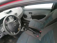 Second-hand Renault Clio II 2006 Roșu Hatchback