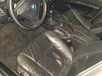 Gebraucht BMW 525 2004 Grau Kombi