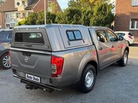 Gebraucht Nissan Navara Visia 163 PS (119 kW) 2017 Grau Pickup