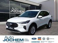 Gebraucht Ford Kuga Titanium 179 PS (131 kW) 2024 Weiss SUV