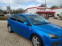 Second-hand Ford Focus 115 CP (84 kW) 2005 Albastru Coupe
