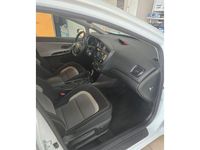 Gebraucht Kia Ceed 135 PS (99 kW) 2015 (wd) carraraweiss (metallic) Kleinwagen