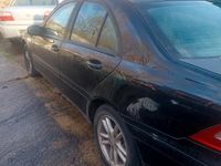 Second-hand Mercedes C180 Classic 143 CP (105 kW) 2002 Negru Berlinǎ