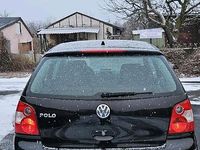 Gebraucht VW Polo 64 PS (47 kW) 2003 Schwarz Kleinwagen