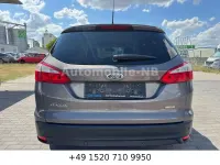 Gebraucht Ford Focus Champions Edition 125 PS (91 kW) 2012 Braun Kombi