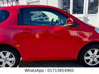 Gebraucht Toyota iQ 68 PS (50 kW) 2009 Rot Kleinwagen
