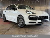 Gebraucht Porsche Cayenne E-Hybrid Coupe Platinum Edition 340 PS (250 kW) 2023 Weiß Coupé