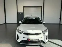Usado Kia Stonic Edition 7 101 CV (74 kW) 2023 Blanco SUV