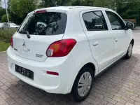 Gebraucht Mitsubishi Space Star Basis 71 PS (52 kW) 2019 Weiß Kleinwagen