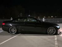 Gebraucht BMW 335 Cabriolet 306 PS (225 kW) 2009 Schwarz Cabrio