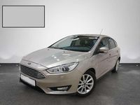 Gebraucht Ford Focus Titanium 120 PS (88 kW) 2016 Titangrau metallic Kleinwagen