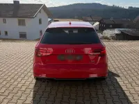 Gebraucht Audi A3 150 PS (110 kW) 2018 Rot Limousine