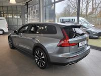 gebraucht Volvo V60 CC Pro D4 AWD - Harman/Kardon,360°