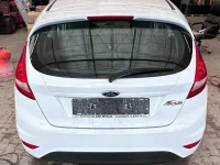 Gebraucht Ford Fiesta 60 PS (44 kW) 2012 Weiß Coupé