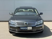 Usata VW Phaeton 245 CV (180 kW) 2014 Grigio Berlina