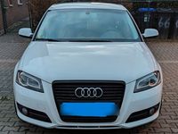 gebraucht Audi A3 Sportback 1.6 TDI Ambiente Automatik