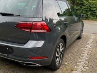 Gebraucht VW Golf VII Join 116 PS (85 kW) 2018 Grau Limousine