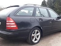 Gebraucht Mercedes C180 Avantgarde 143 PS (105 kW) 2006 Schwarz Kombi