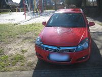 Second-hand Opel Astra 116 CP (85 kW) 2012 Roșu Break