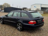 Gebraucht Mercedes E240 Elegance 177 PS (130 kW) 2004 Blau Limousine