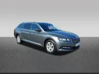 Gebraucht Skoda Superb Ambition 150 PS (110 kW) 2022 Graphite grau metallic Kombi