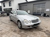 Gebraucht Mercedes E200 163 PS (119 kW) 2005 Silber Kombi