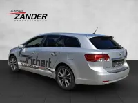 Gebraucht Toyota Avensis Edition 150 PS (110 kW) 2014 Silber Kombi