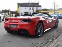 Gebraucht Ferrari 488 670 PS (492 kW) 2018 Rot Cabrio