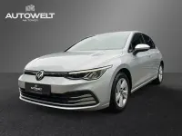 Gebraucht VW Golf VIII Life 150 PS (110 kW) 2020 Silber Limousine