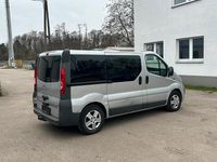 Gebraucht Opel Vivaro 145 PS (106 kW) 2009 Grau Van / Kleinbus