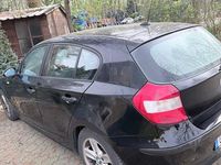 Gebraucht BMW 116 122 PS (89 kW) 2005 Schwarz Kleinwagen