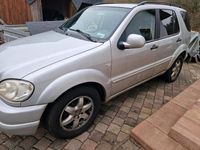 Gebraucht Mercedes ML430 272 PS (200 kW) 2000 Silber SUV