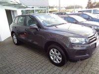 Gebraucht VW Touareg 245 PS (180 kW) 2012 Andere farbe metallic SUV