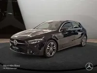 Gebraucht Mercedes A200 Advanced 163 PS (119 kW) 2024 Schwarz Limousine