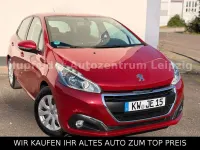 Gebraucht Peugeot 208 Active 82 PS (60 kW) 2018 Rot Kleinwagen