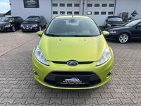 Gebraucht Ford Fiesta Titanium 90 PS (66 kW) 2009 Grün Kleinwagen