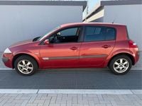 Gebraucht Renault Mégane II 112 PS (82 kW) 2007 Rot Kleinwagen