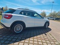 Gebraucht Mercedes GLA200 136 PS (100 kW) 2019 Weiß SUV